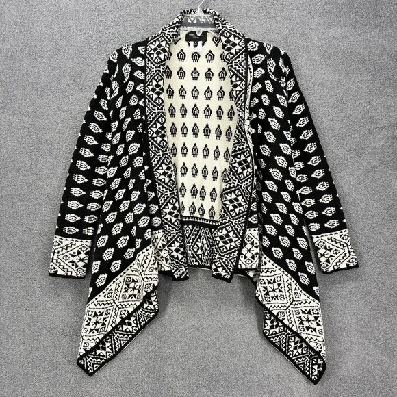 Romeo & Juliet Cardigan Sweater womens Size S Knit Tribal Black White reversible - Picture 1 of 11